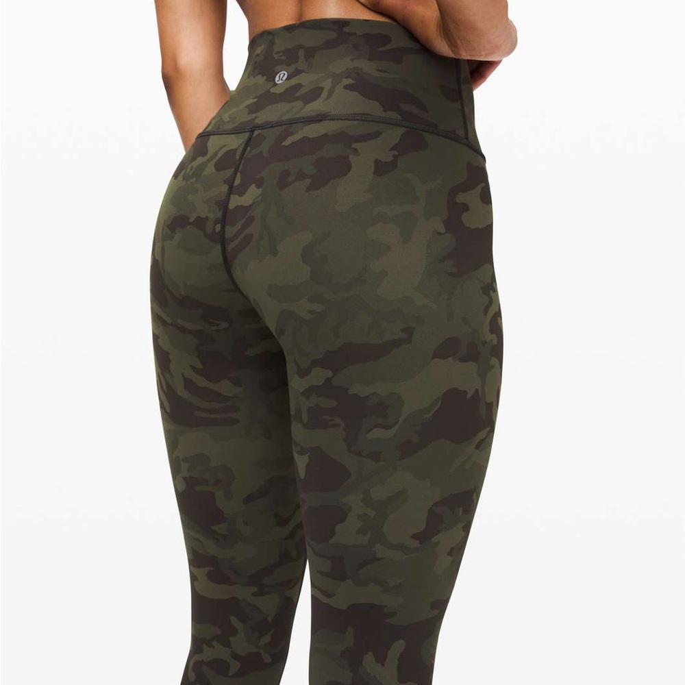 lululemon Camouflage Wunder Under luxtreme
 Green and Black